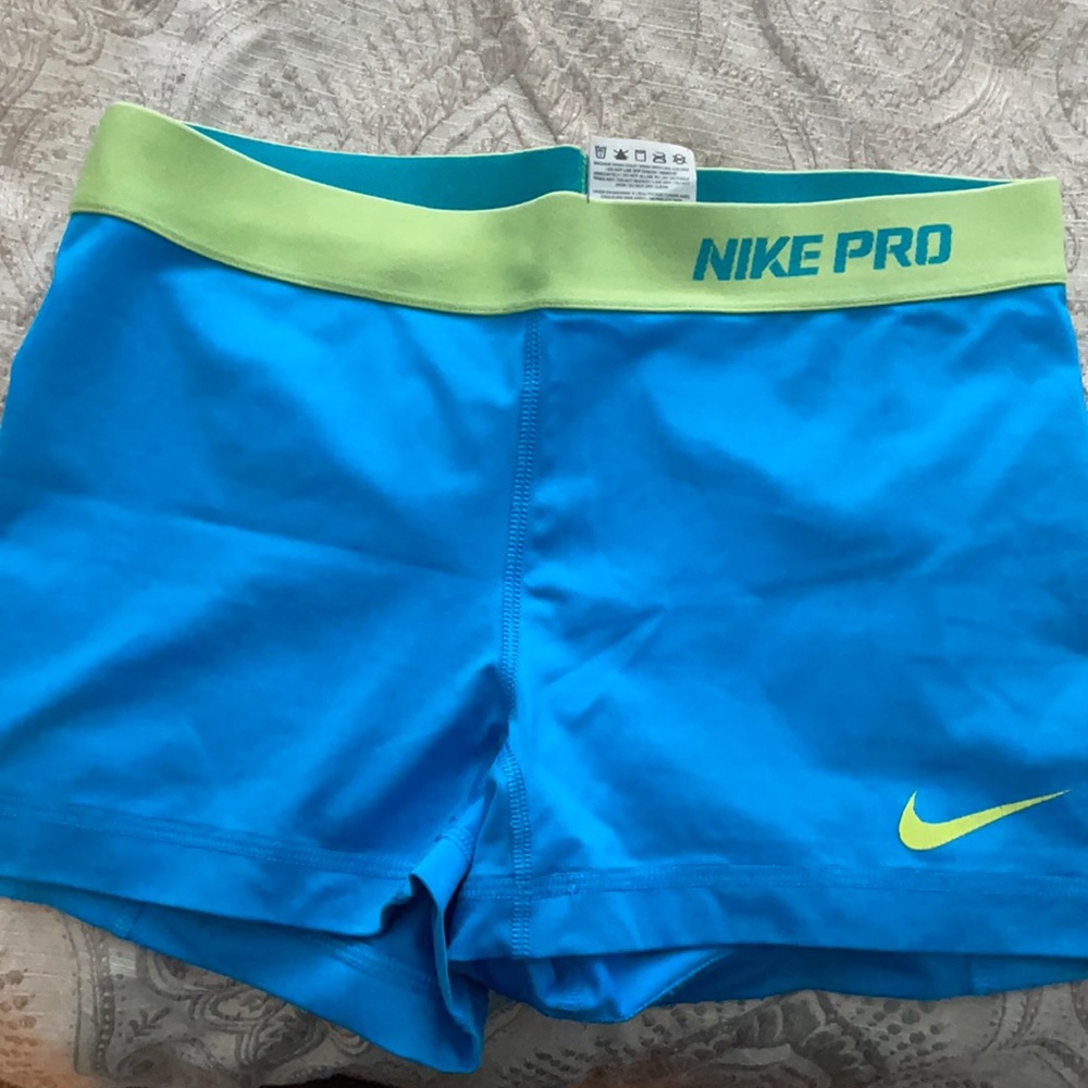 Brand new Nike pro workout spandex